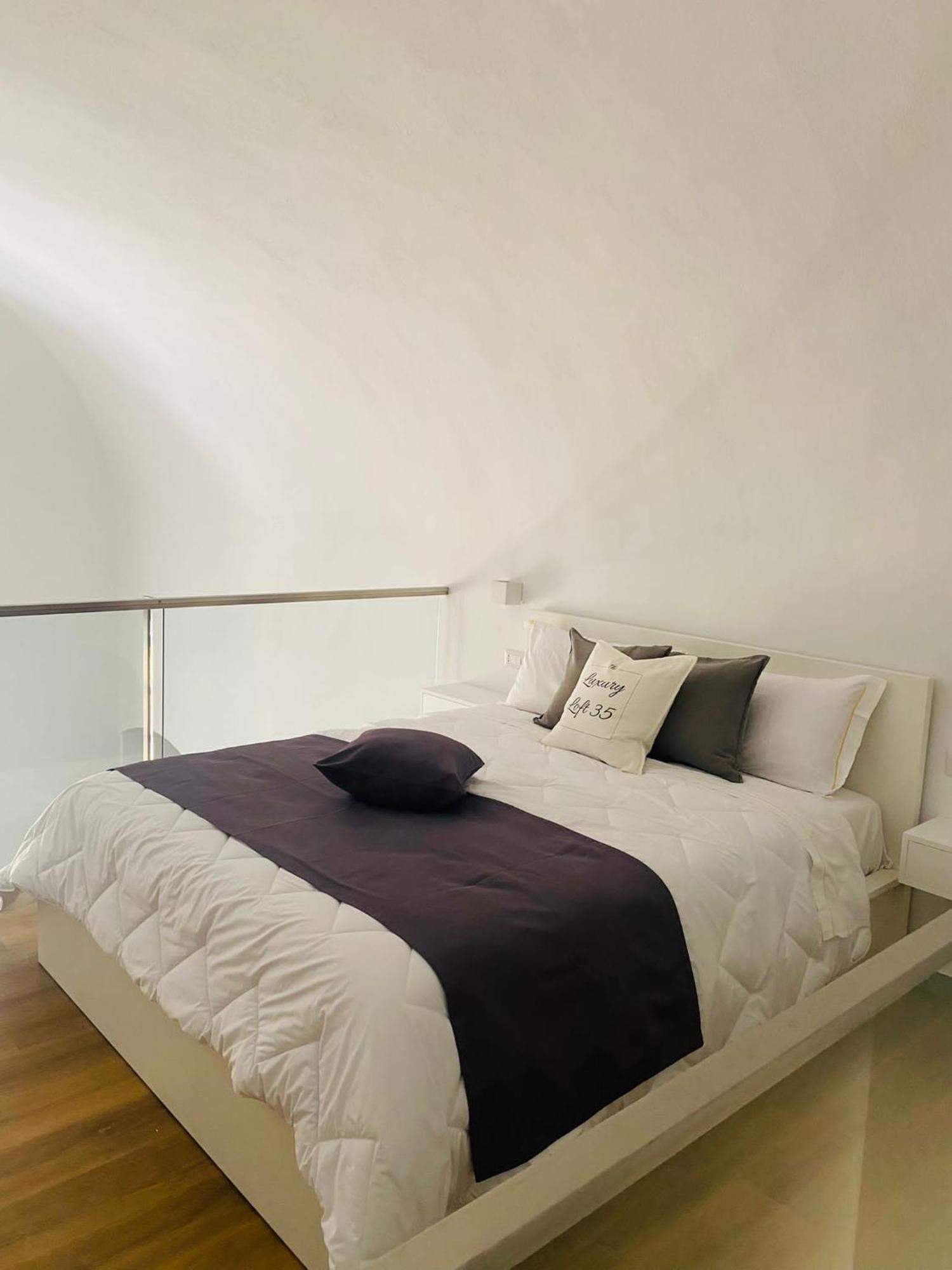 Luxury Loft 35 Hotel Cagliari Buitenkant foto